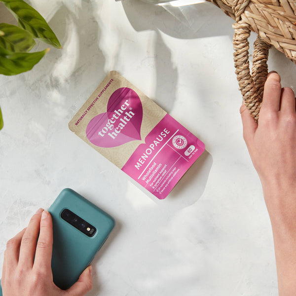 Together Health - Nahrungsergänzungsmittel für die Wechseljahre — Vitamine und Kräuter